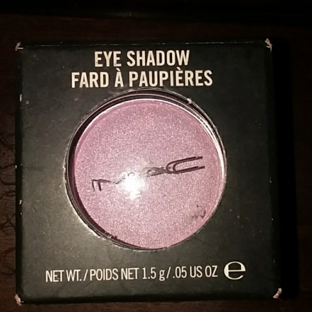 MAC eyeshadow